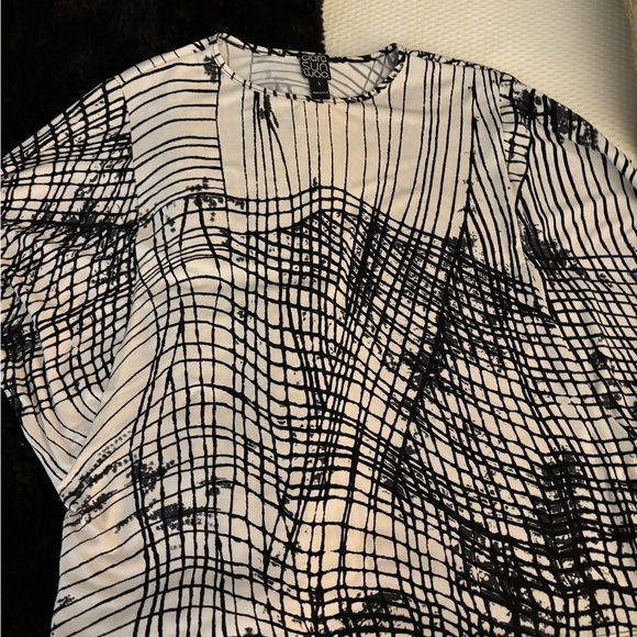 Clara Sun Woo Huntress Ana long sleeve top - Picture 7 of 7